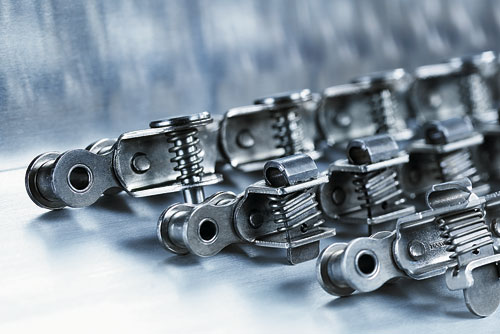 Grip chains from iwis with wear- and corrosion-resistant clamping elements.